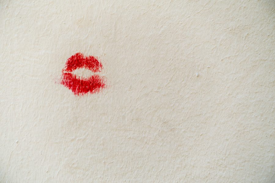 «The Poem Girl» – Eine Geschichte von Ludovica Heleny Zobi