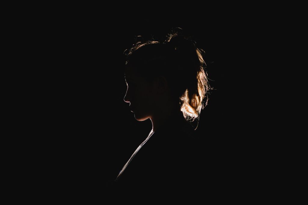 «Wachs in deinen Händen» – eine Geschichte von Emma Zweimüller